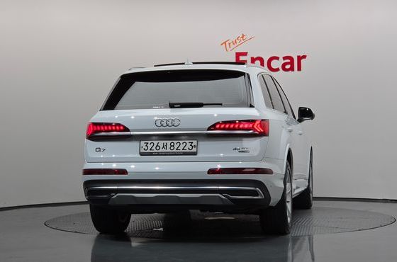 Audi Q7 45 TDI Quattro — пробег 49 643 км — фото 4 из 5