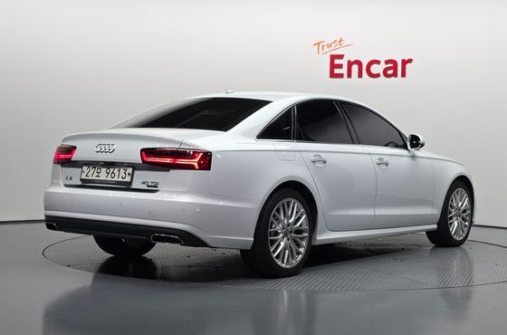 Audi A6 40 TDI Quattro Premium C7 — пробег 146 531 км — фото 2 из 5