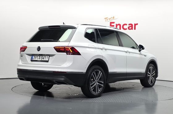 Volkswagen Tiguan 2.0 TDI Prestige — пробег 120 178 км — фото 2 из 5