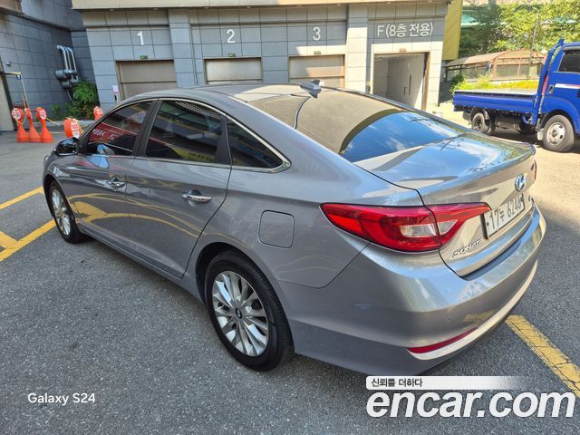 Hyundai Sonata LPI Premium Special — пробег 188 089 км — фото 4 из 5