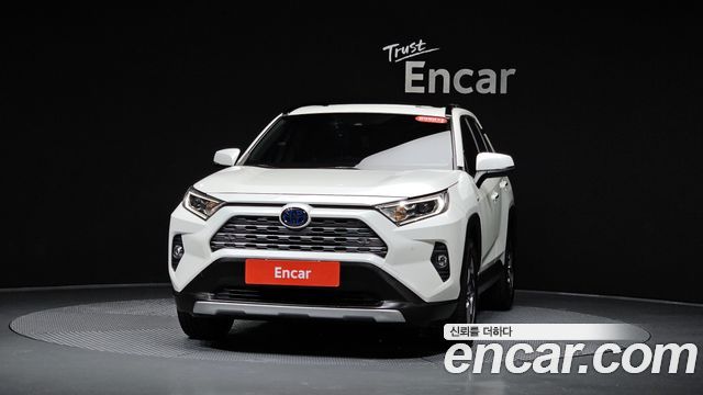 Toyota RAV4 2.5 4WD Hybrid — пробег 132 628 км — фото 3 из 5