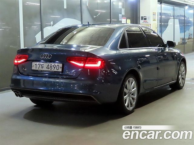 Audi A4 35 TDI Quattro Dynamic B8 — пробег 111 043 км — фото 4 из 5