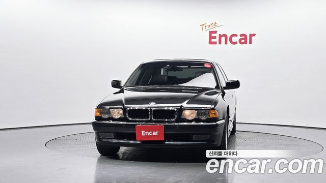 BMW 7-Series из Кореи Encar