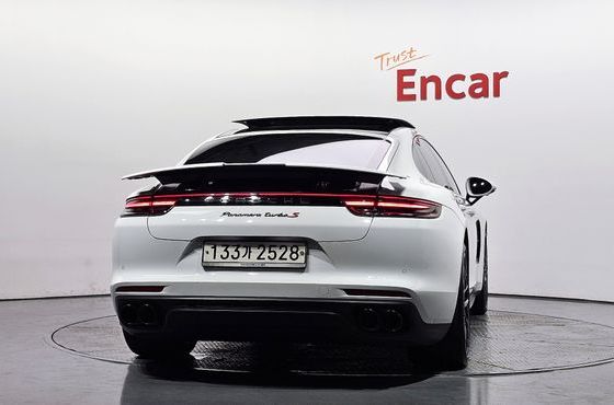 Porsche Panamera 4.0 Turbo — пробег 131 914 км — фото 4 из 5