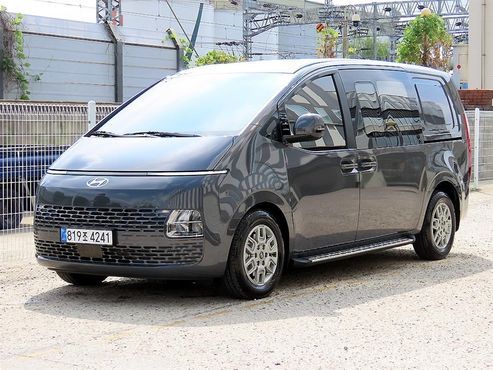 Hyundai Staria L3.5 Cargo 5-Seater Modern — пробег 20 632 км — фото 2 из 5