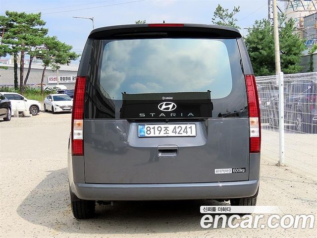 Hyundai Staria из Кореи Encar
