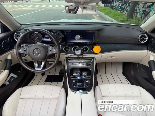 Mercedes-Benz E-Class E220d Cabriolet — пробег 53 000 км — фото 5 из 5