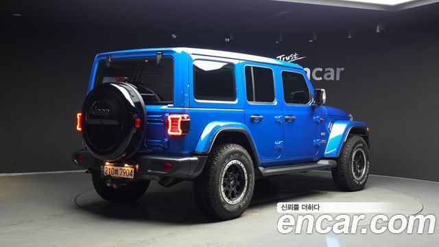 Jeep Wrangler 2.0 Overland Power Top 4Door — пробег 76 127 км — фото 2 из 5