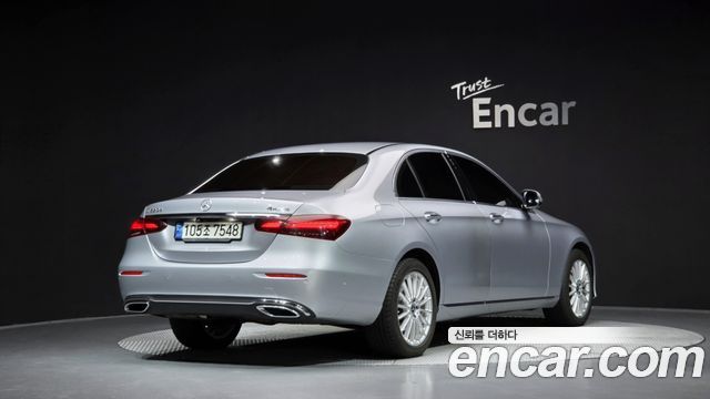 Mercedes-Benz E-Class из Кореи Encar