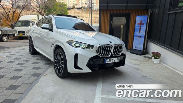 BMW X6 xDrive40i M Sport — пробег 51 000 км — фото 3 из 5