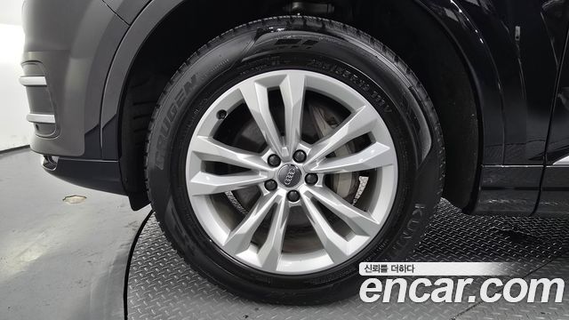 Audi Q7 из Кореи Encar