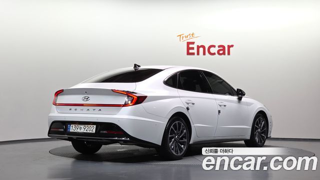 Hyundai Sonata 2.0 Inspiration — пробег 9 829 км — фото 2 из 5