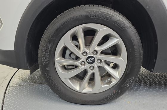 Hyundai Tucson Diesel 1.7 2WD Modern — пробег 94 180 км — фото 5 из 5
