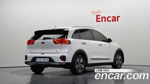 Kia Niro из Кореи Encar