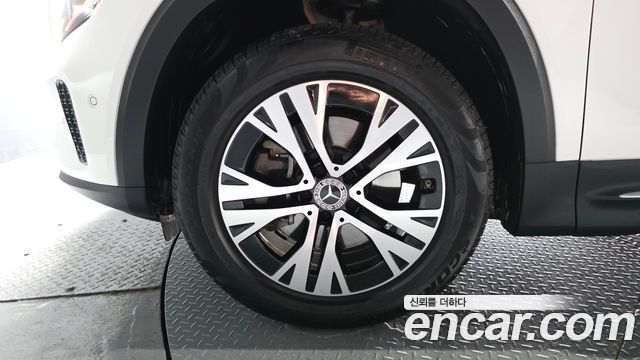 Mercedes-Benz GLB-Class из Кореи Encar
