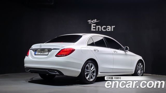 Mercedes-Benz C-Class из Кореи Encar