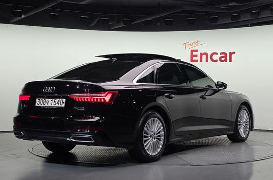 Audi A6 40 TDI Quattro Premium — пробег 95 519 км — фото 2 из 5