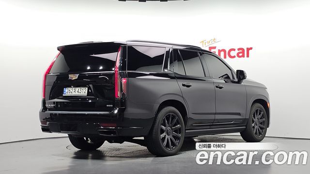 Cadillac Escalade 6.2 Premium Luxury Platinum — пробег 32 681 км — фото 2 из 5