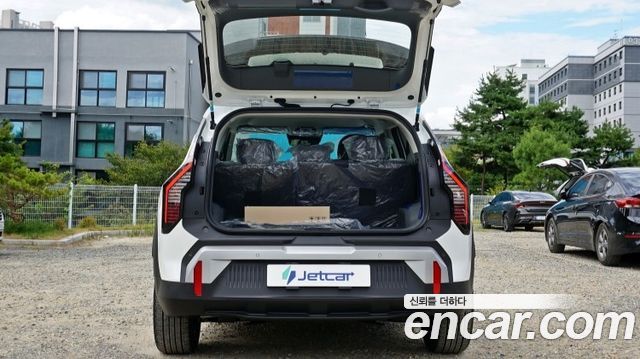 Kia EV3 Long Range 2WD AIr — пробег 30 км — фото 5 из 5