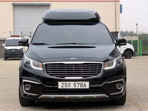 Kia Carnival 7-seater Hi-limousine VIP — пробег 137 319 км — фото 1 из 5