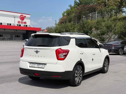Ssangyong TIBOLI Diesel RX 2WD — пробег 115 759 км — фото 2 из 5