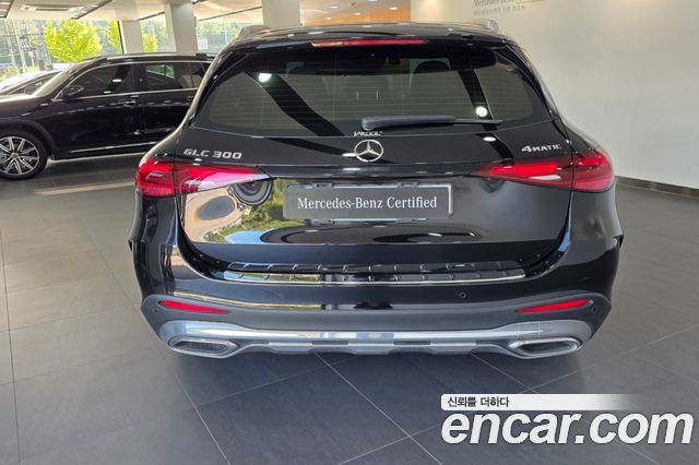 Mercedes-Benz GLC-Class GLC 300 4MATIC Avantgarde — пробег 59 489 км — фото 4 из 5