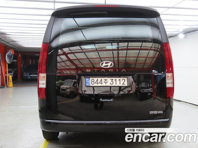 Hyundai Staria из Кореи Encar