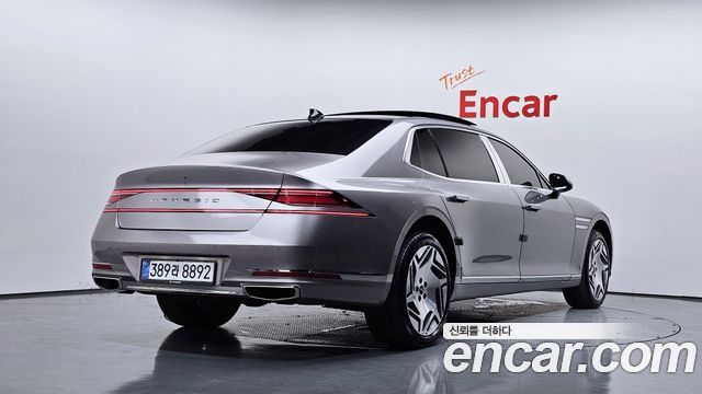 Genesis G90 из Кореи Encar