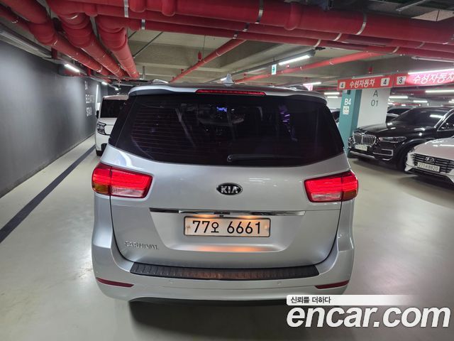 Kia Carnival из Кореи Encar