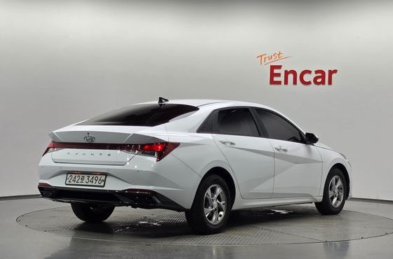 Hyundai AVANTE 1.6 Modern — пробег 175 066 км — фото 2 из 5