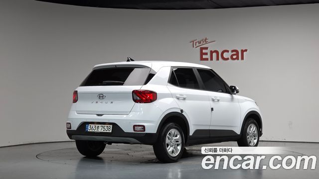 Hyundai Venue из Кореи Encar