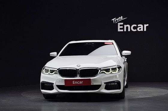 BMW 5-Series 520d M Sport Package Plus — пробег 98 805 км — фото 3 из 5