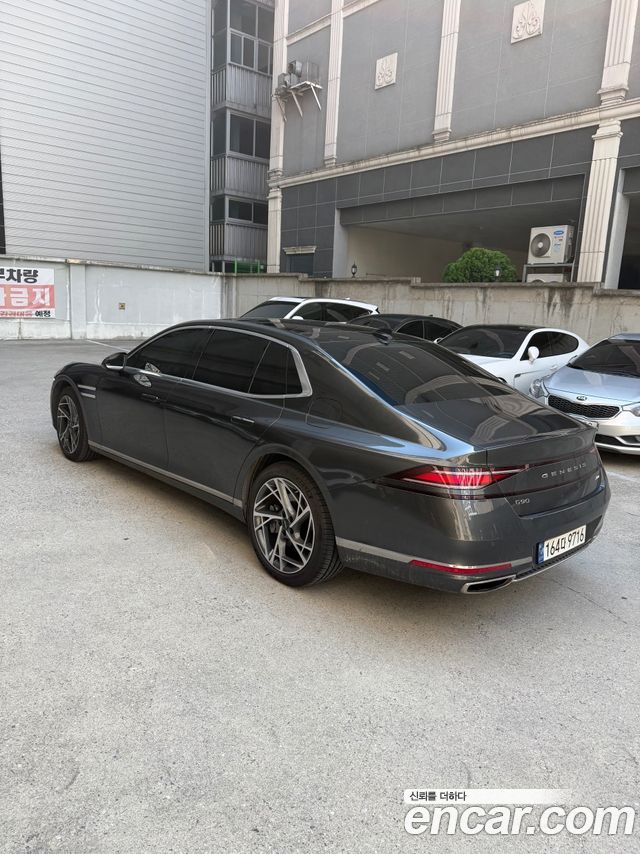 Genesis G90 из Кореи Encar