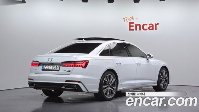 Audi A6 45 TFSI Quattro Premium — пробег 72 206 км — фото 2 из 5