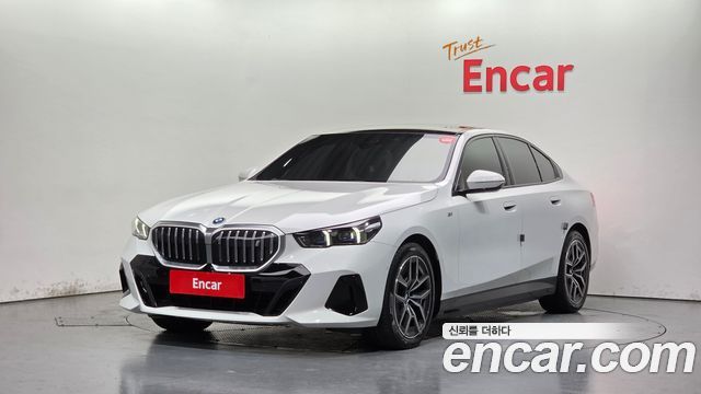BMW i5 xDrive 40 M Sport — пробег 22 724 км — фото 1 из 5