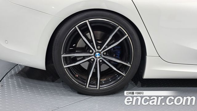 BMW 3-Series из Кореи Encar