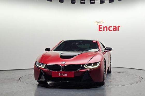 BMW i8 Coupe — пробег 29 926 км — фото 3 из 5
