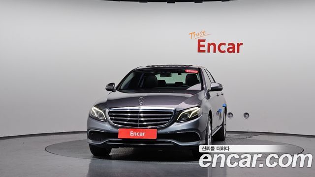 Mercedes-Benz E-Class из Кореи Encar