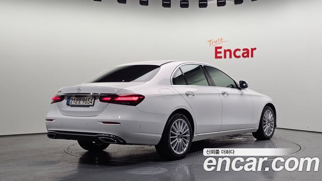 Mercedes-Benz E-Class из Кореи Encar