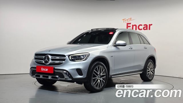 Mercedes-Benz GLC-Class GLC300e 4MATIC — пробег 49 293 км — фото 1 из 5