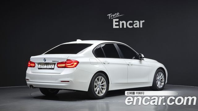 BMW 3-Series из Кореи Encar