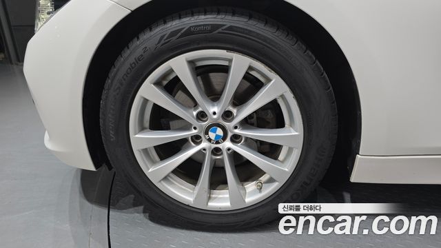 BMW 3-Series из Кореи Encar