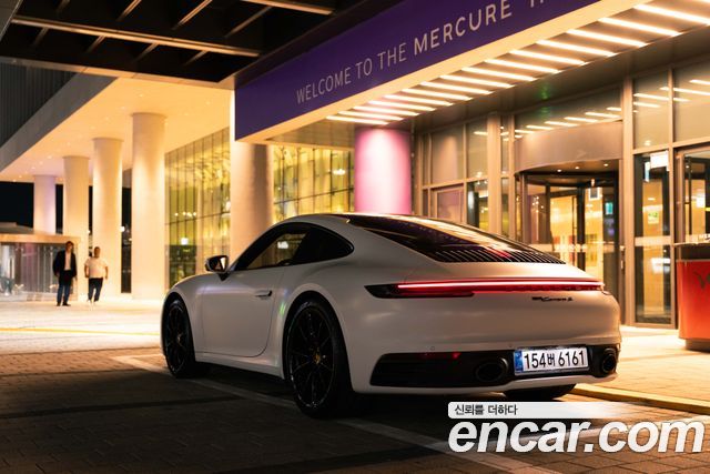 Porsche 911 Carrera S — пробег 24 500 км — фото 2 из 5