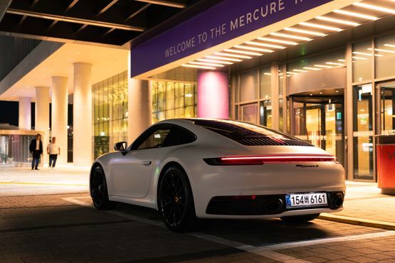Porsche 911 Carrera S — пробег 24 500 км — фото 2 из 5