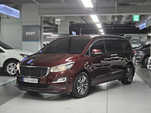 Kia Carnival 11-Seater Prestige — пробег 140 262 км — фото 1 из 5