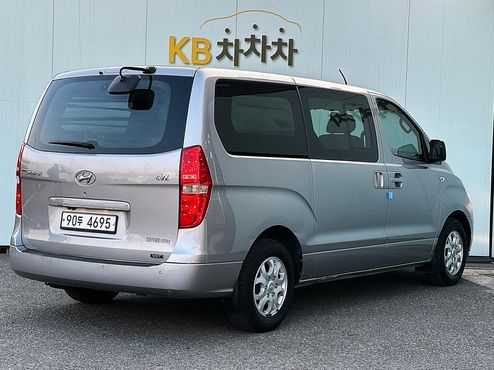 Hyundai Starex 5-Seater VAN CVX Luxury — пробег 150 414 км — фото 2 из 5