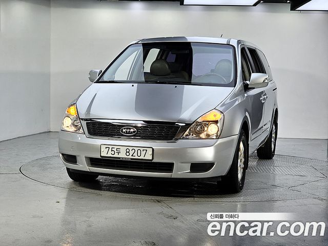 Kia Carnival Grand Carnival GX — пробег 115 000 км — фото 2 из 5