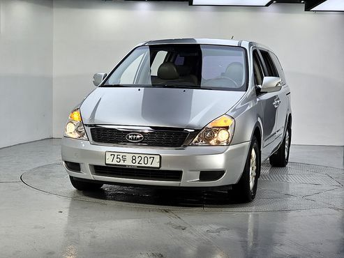 Kia Carnival Grand Carnival GX — пробег 115 000 км — фото 2 из 5