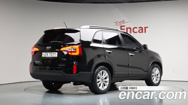 Kia Sorento Diesel 2.0 2WD TLX — пробег 132 510 км — фото 2 из 5