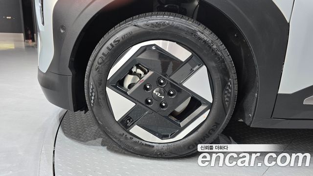Kia EV3 из Кореи Encar